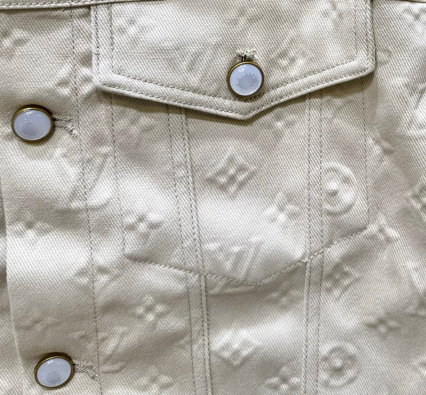 250808 The new high-quality no-iron denim set features a high version with heavy craftsmanship and full embossed embossed letters