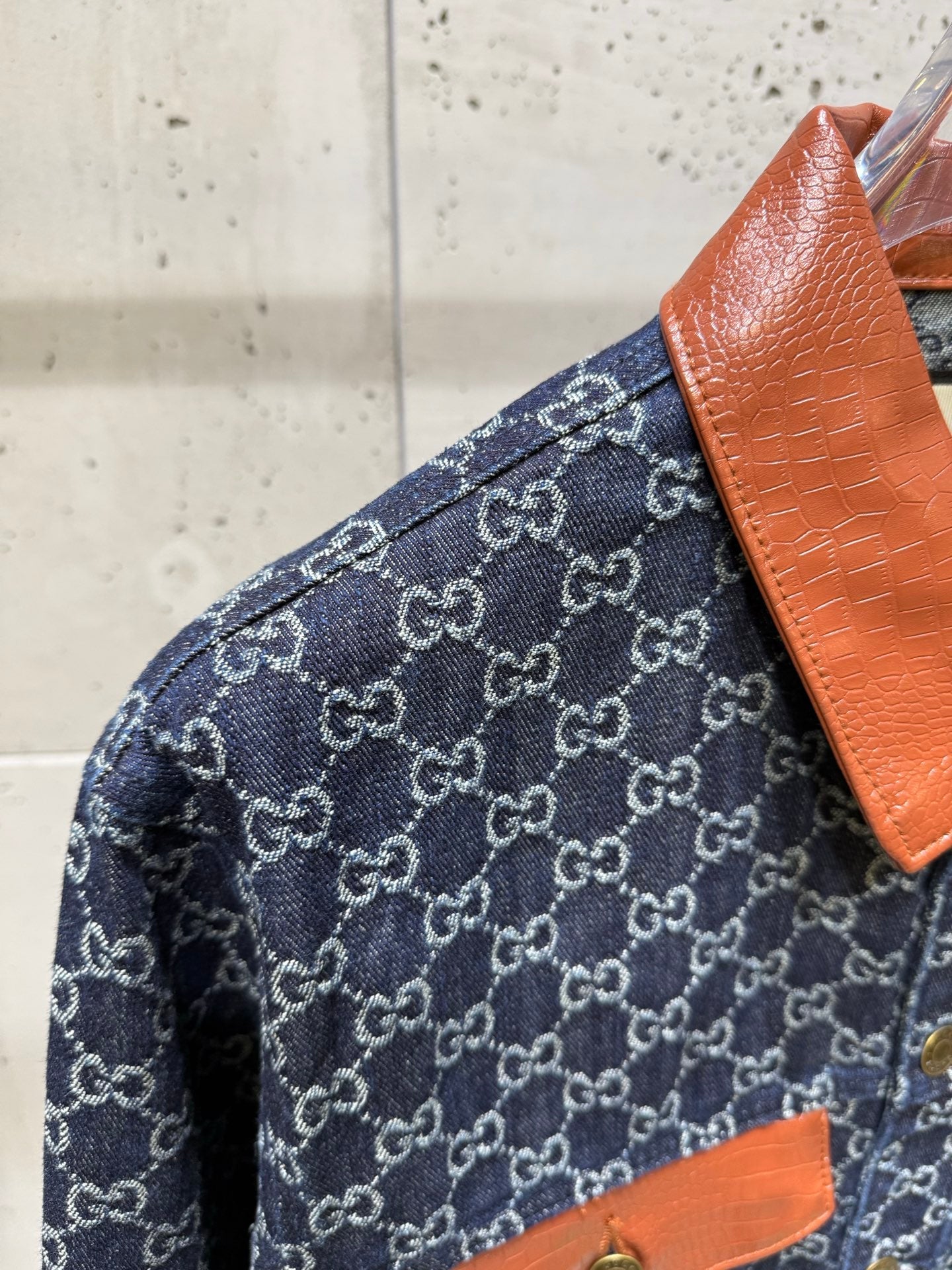 250808 A new high-quality washed denim jacket printed with jacquard letters
