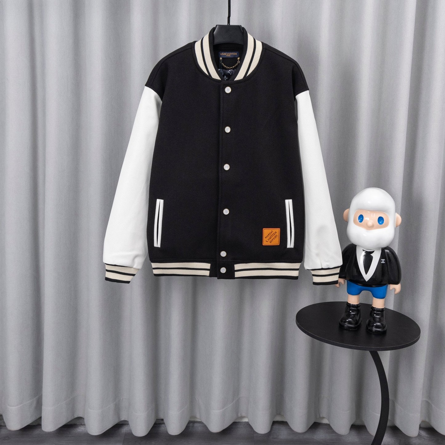250808 A new high-quality, minimalist design baseball jacket