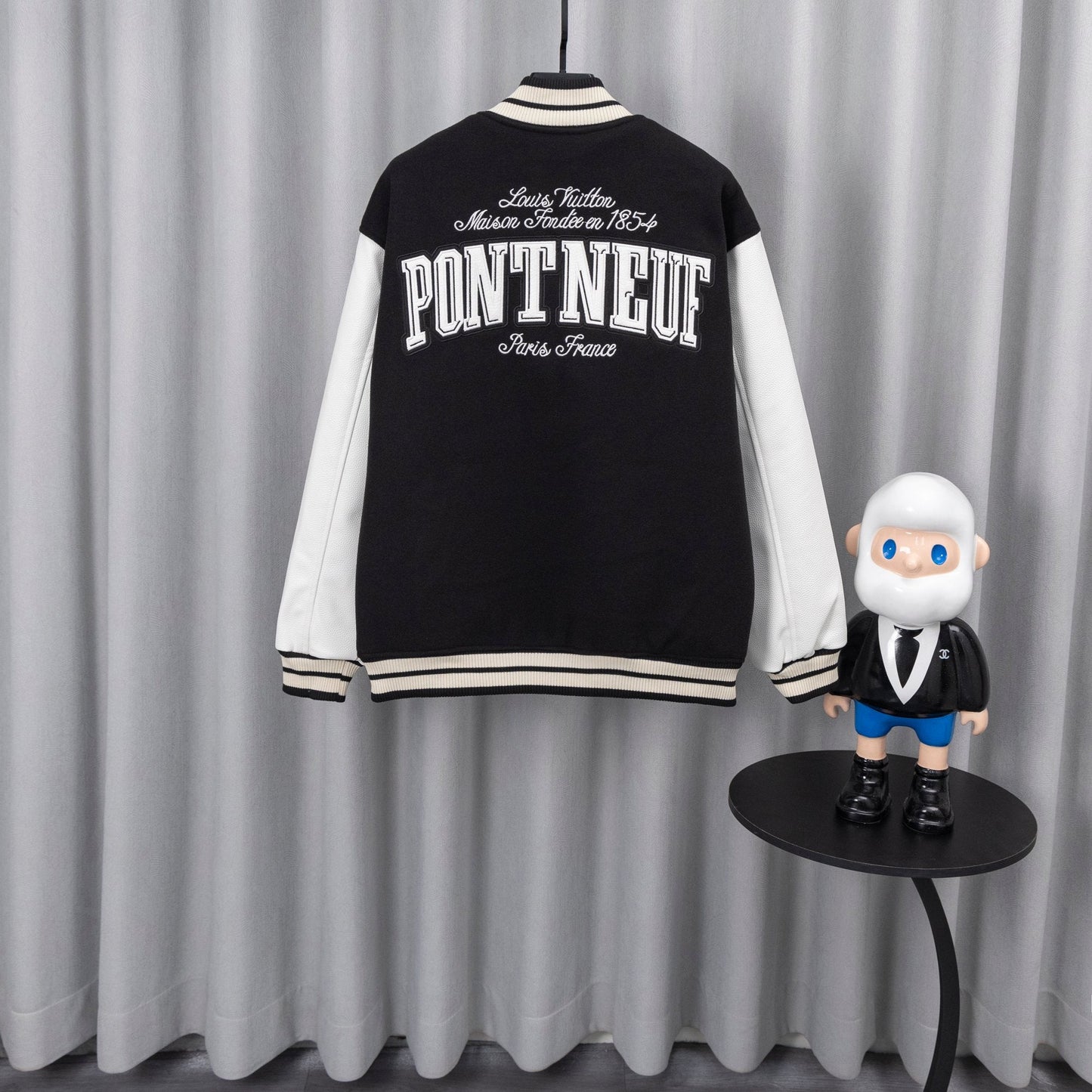 250808 A new high-quality, minimalist design baseball jacket