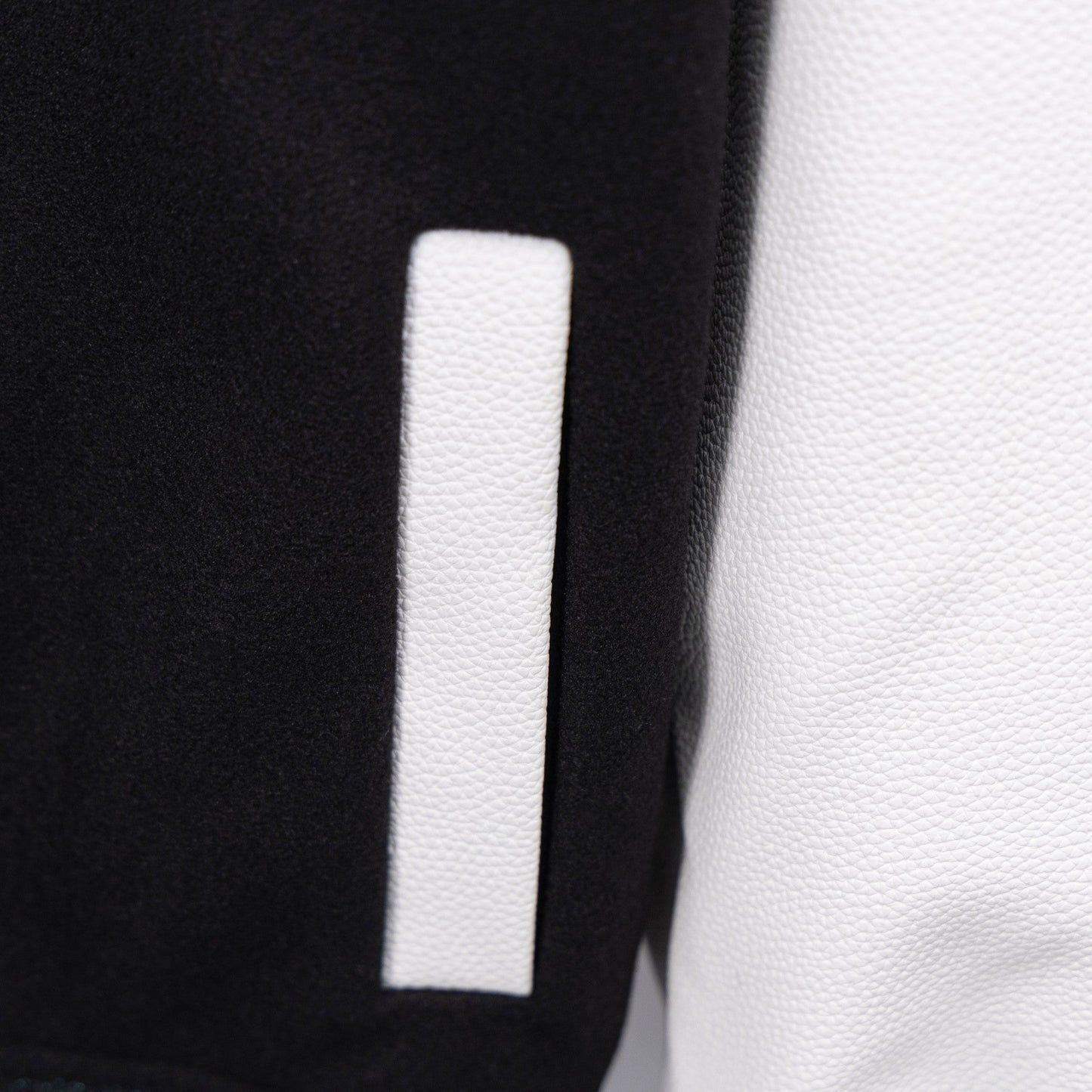 250808 A new high-quality, minimalist design baseball jacket