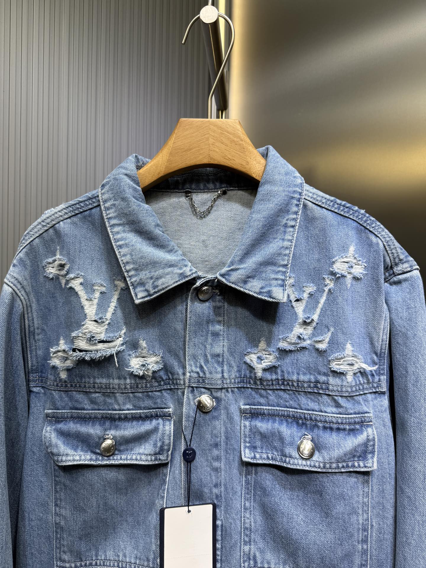 250808 New high-quality washed ripped denim jacket
