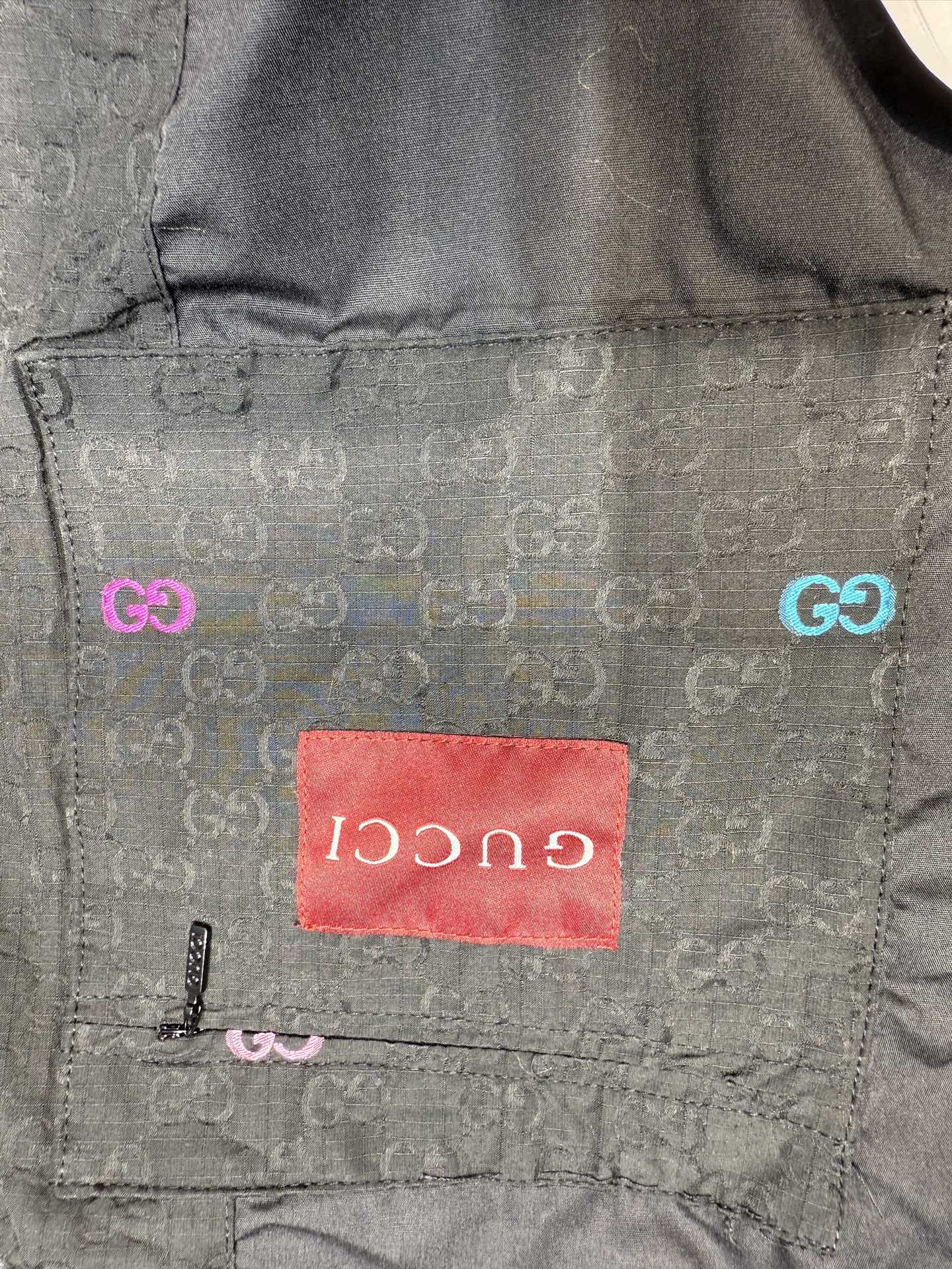 250808 A new high-quality hooded jacket with colorful embroidery