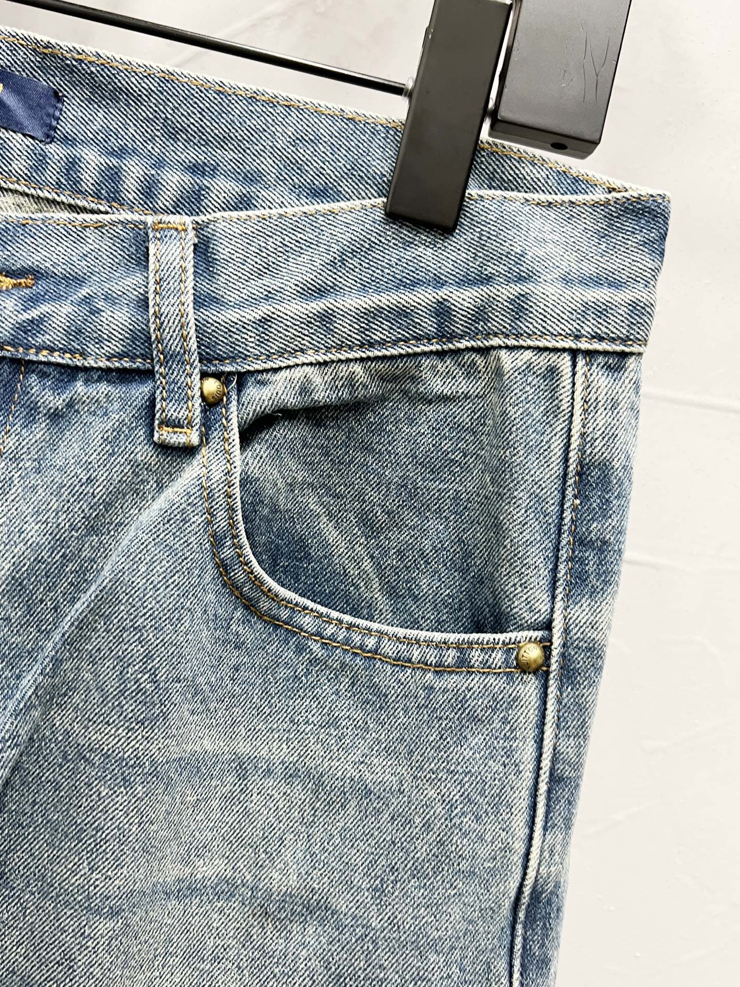 250813 New high-quality embossed loose straight-leg workwear jeans