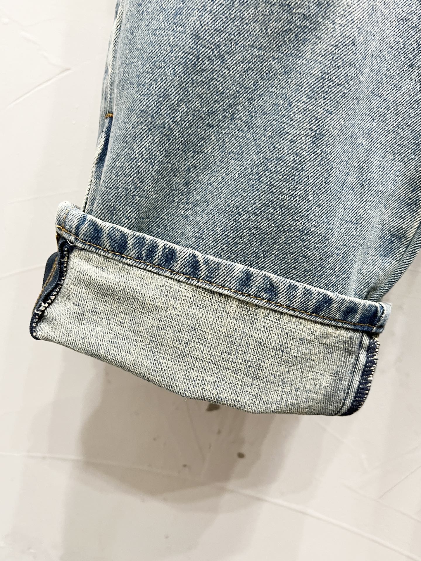 250813 New high-quality embossed loose straight-leg workwear jeans