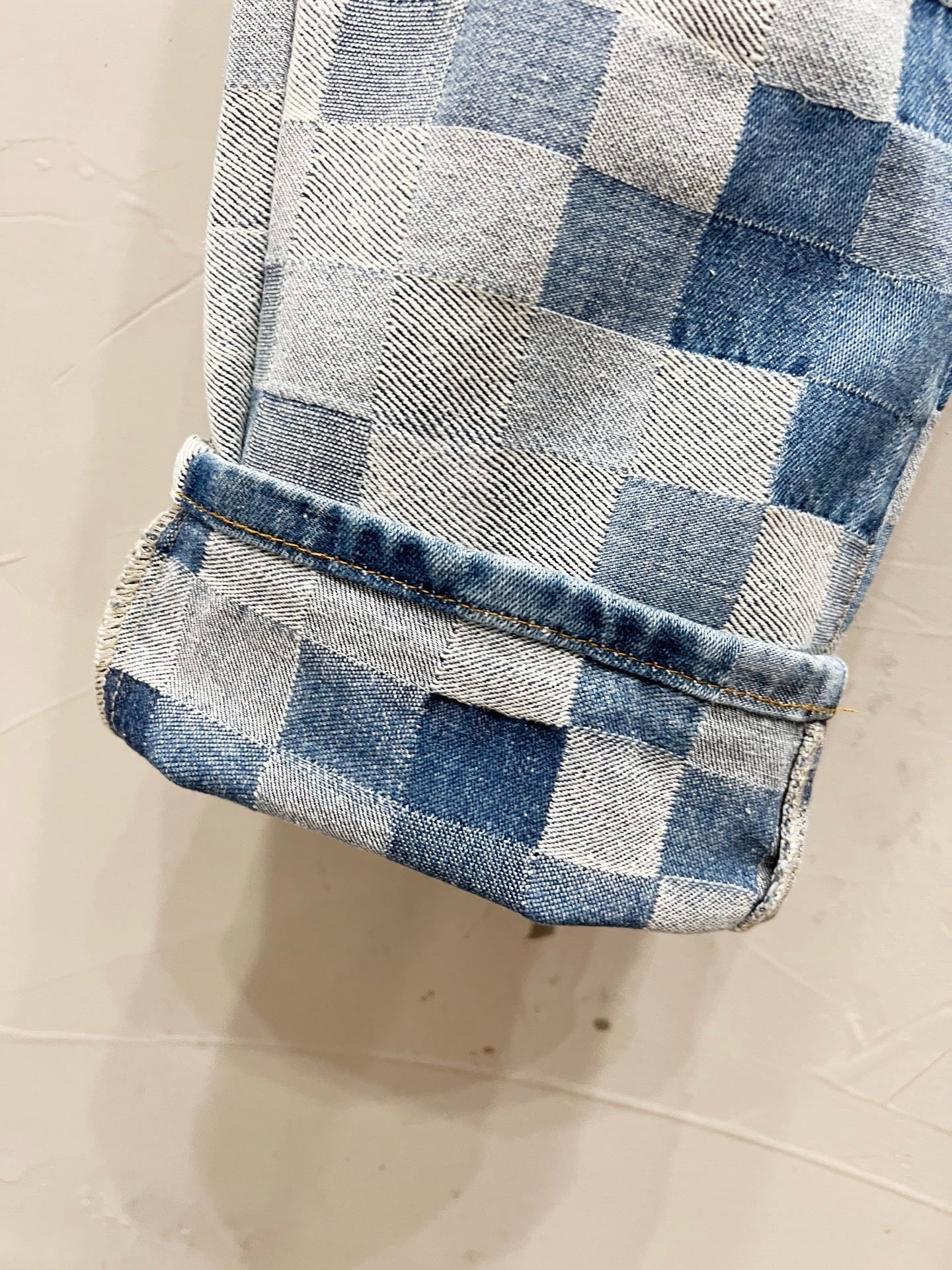 250813 New high-quality full-print checkerboard loose jeans