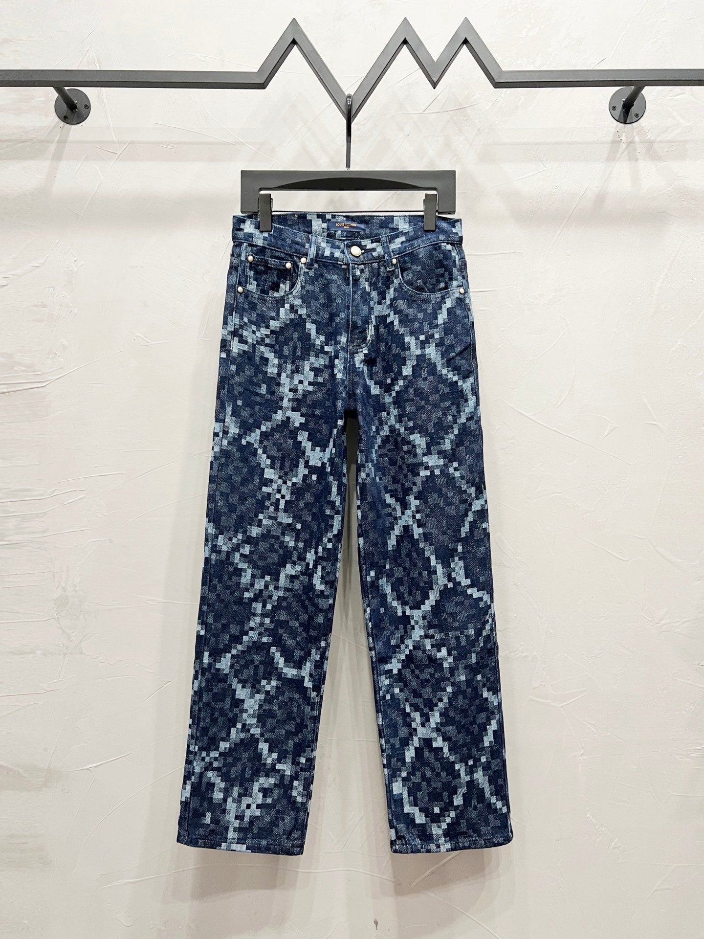 250813 New high-quality serpentine jeans