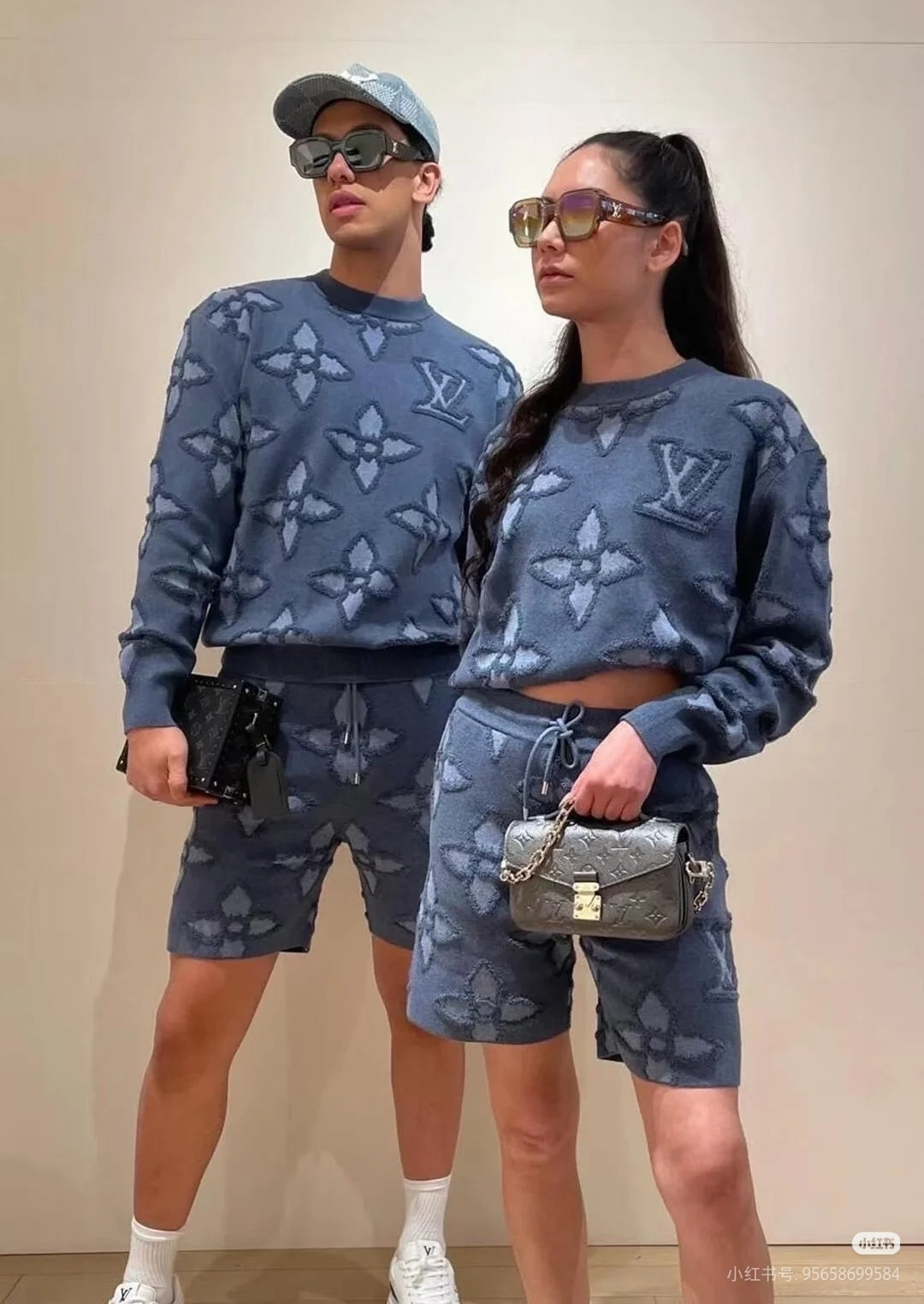 250902 New high-quality blue four-leaf clover letter sweater shorts