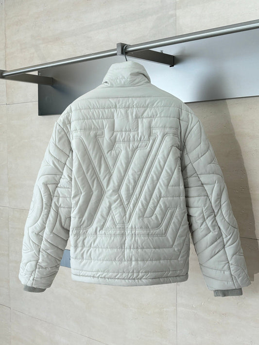 250902 New high-quality letter-embroidered solid-color quilted cotton jacket