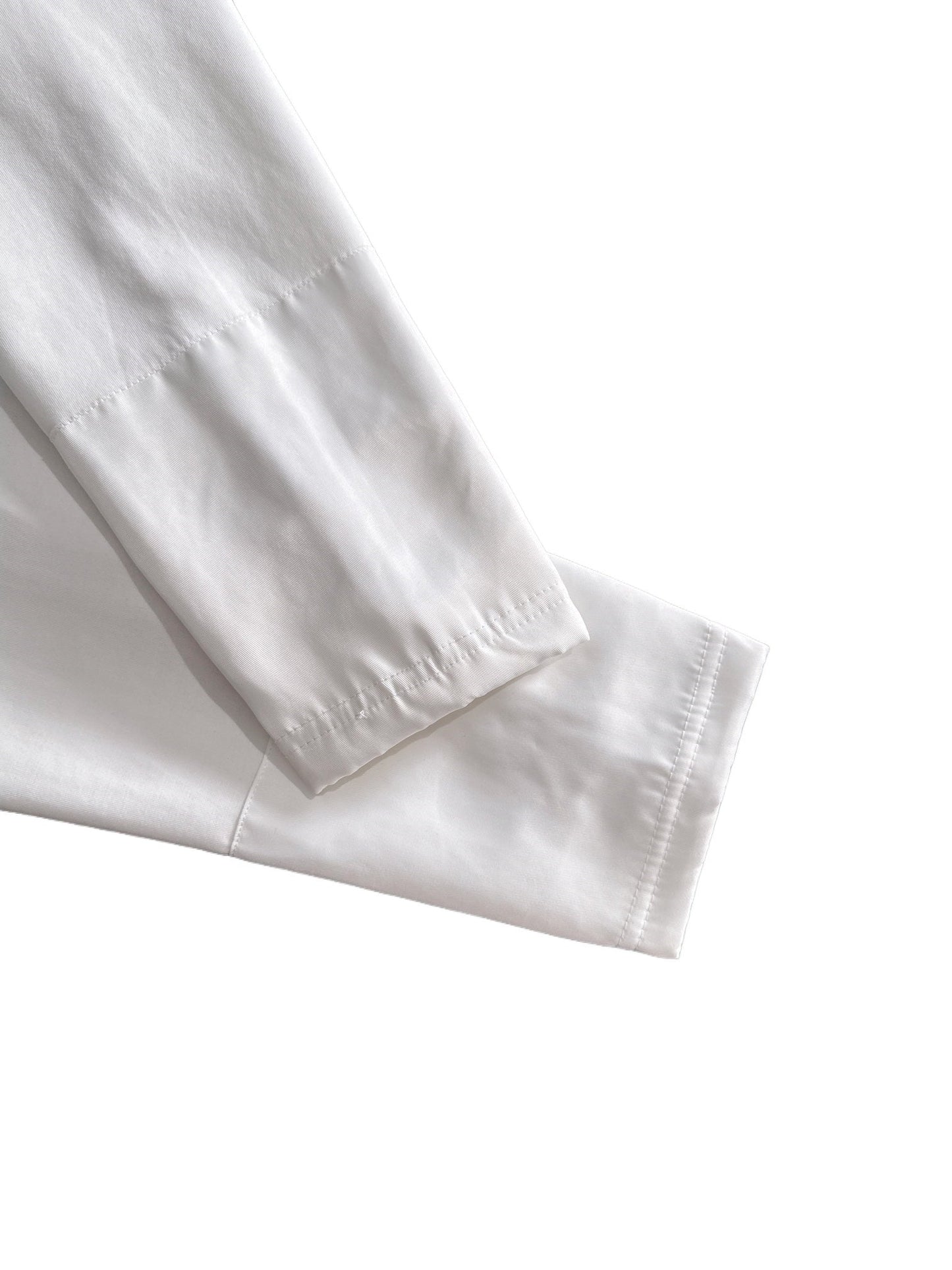 250930 New high-quality, classic and versatile round-neck long-sleeved style