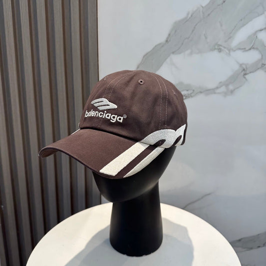 251028 New essential baseball cap for daily outfits