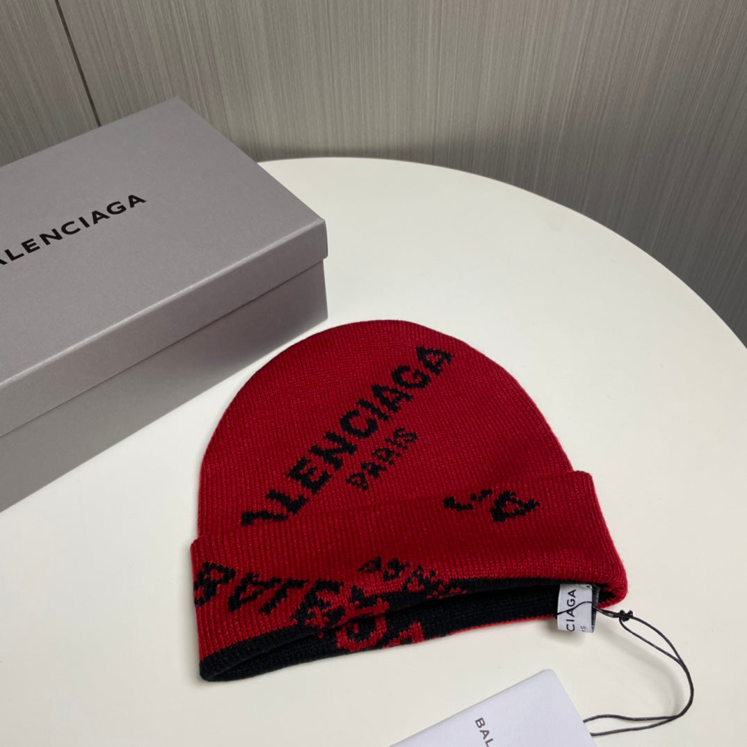251028 New daily wear matching warm knitted hat