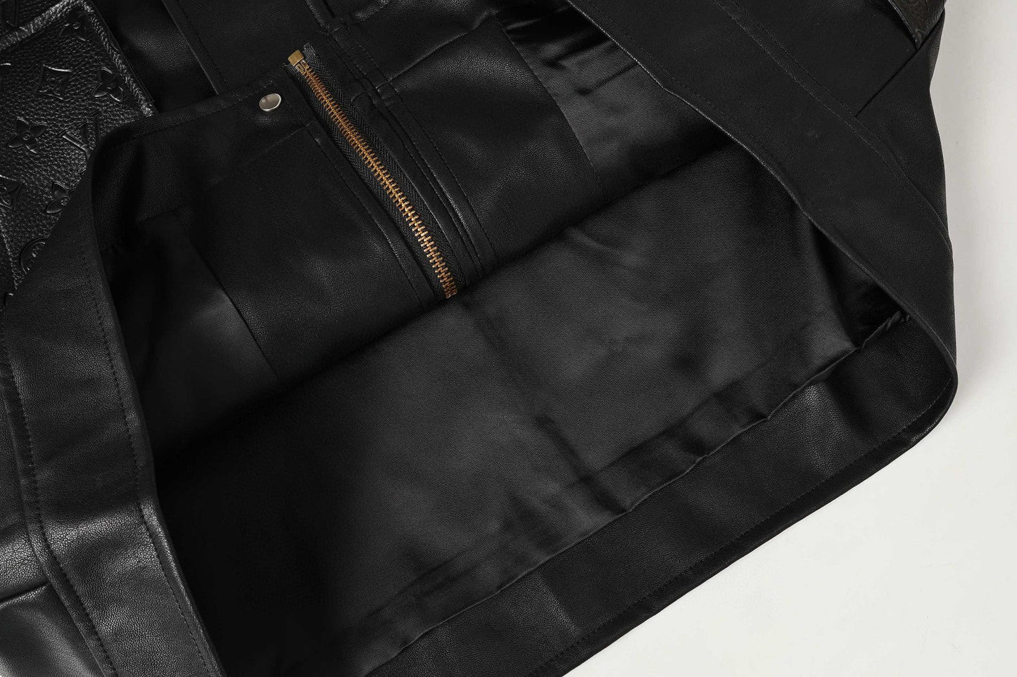 251230 New high-quality dark-patterned all-leather baseball jacket