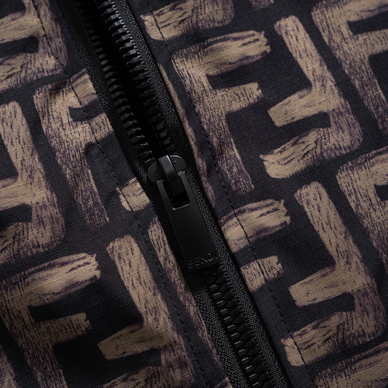 251230 New high-quality full-print windproof jacket