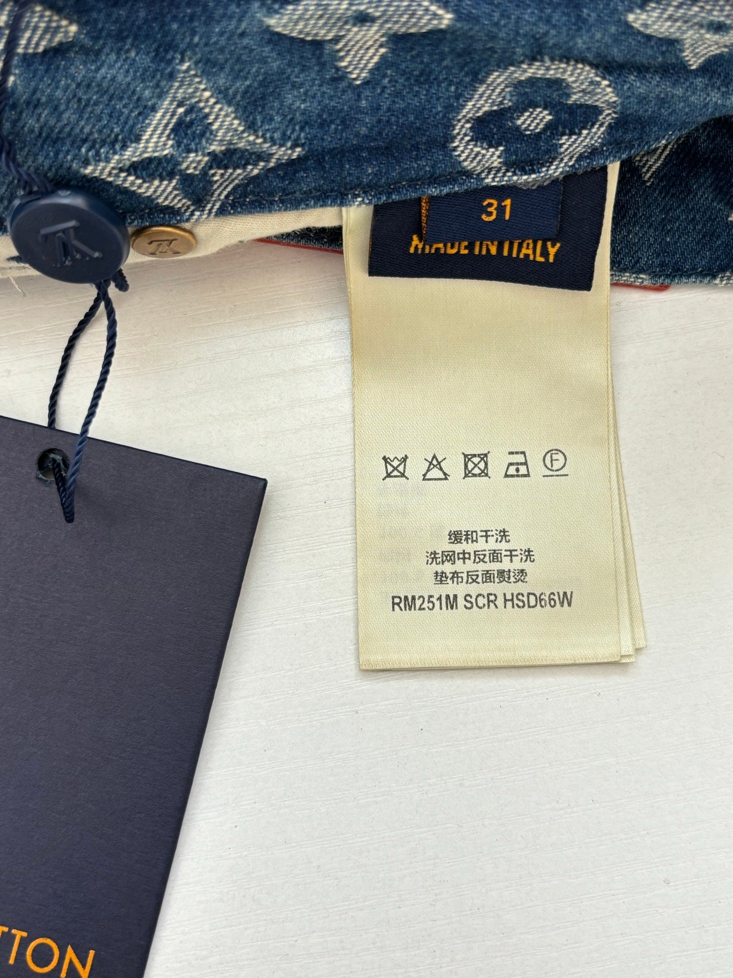 260106 New high-quality gradient bleached full-printed jacquard denim shorts