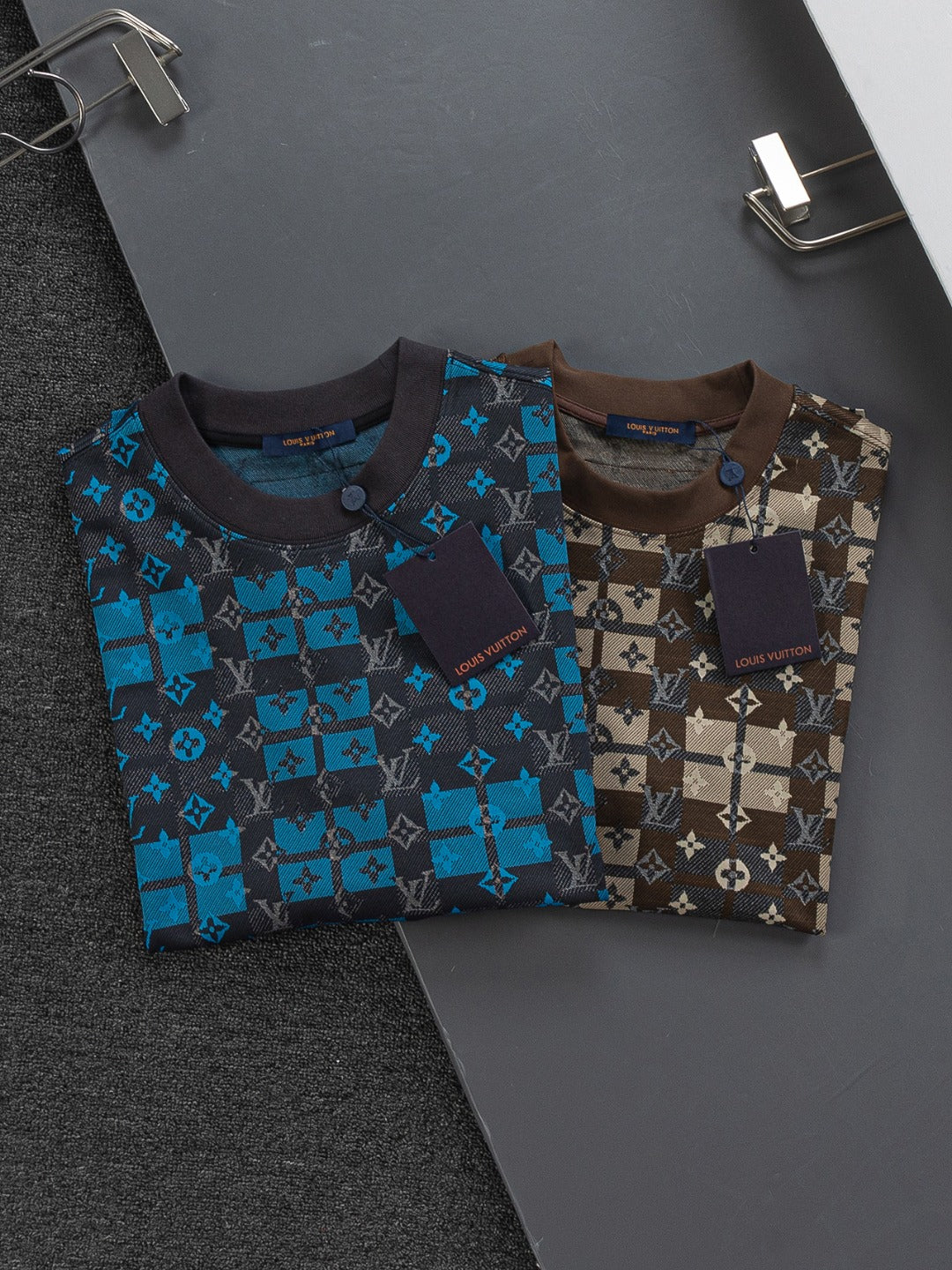 260306 New high-quality multi-color jacquard checkered T-shirt