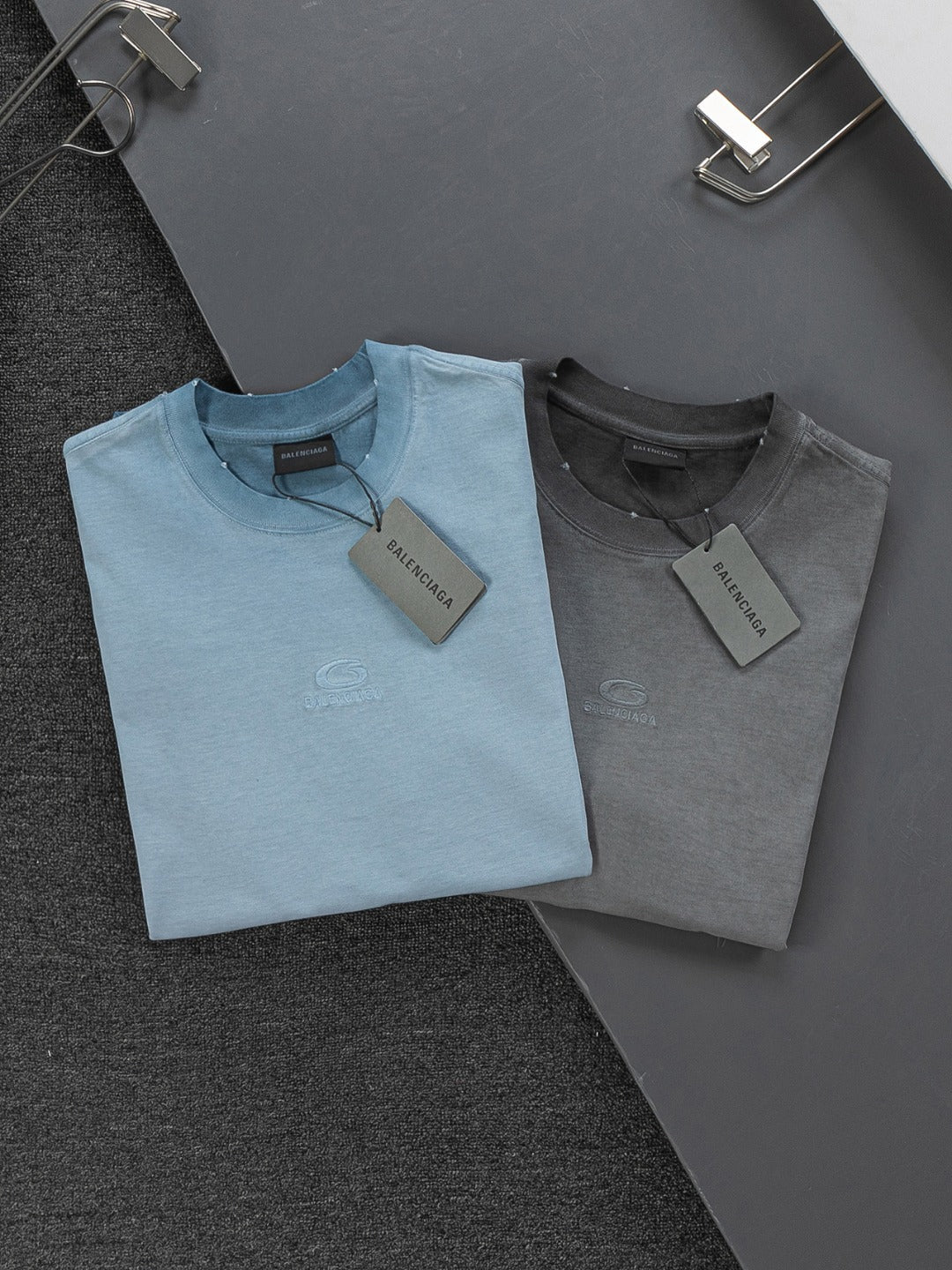 260306 New high-quality heavy-duty washed gradient-color embroidered patchwork T-shirt