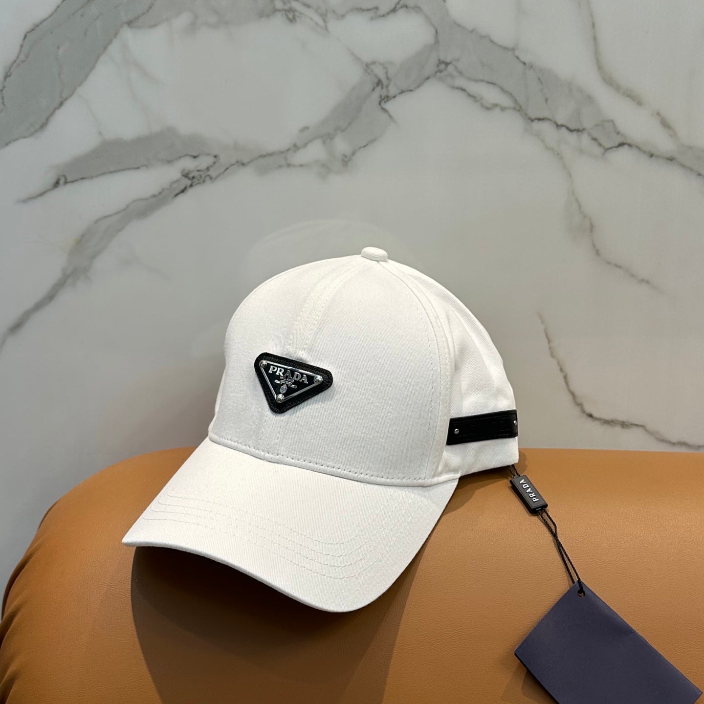 251028 New essential baseball cap for daily outfits