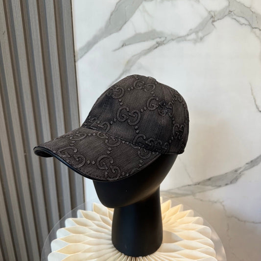 251028 New daily wear wash-and-wear distressed baseball cap