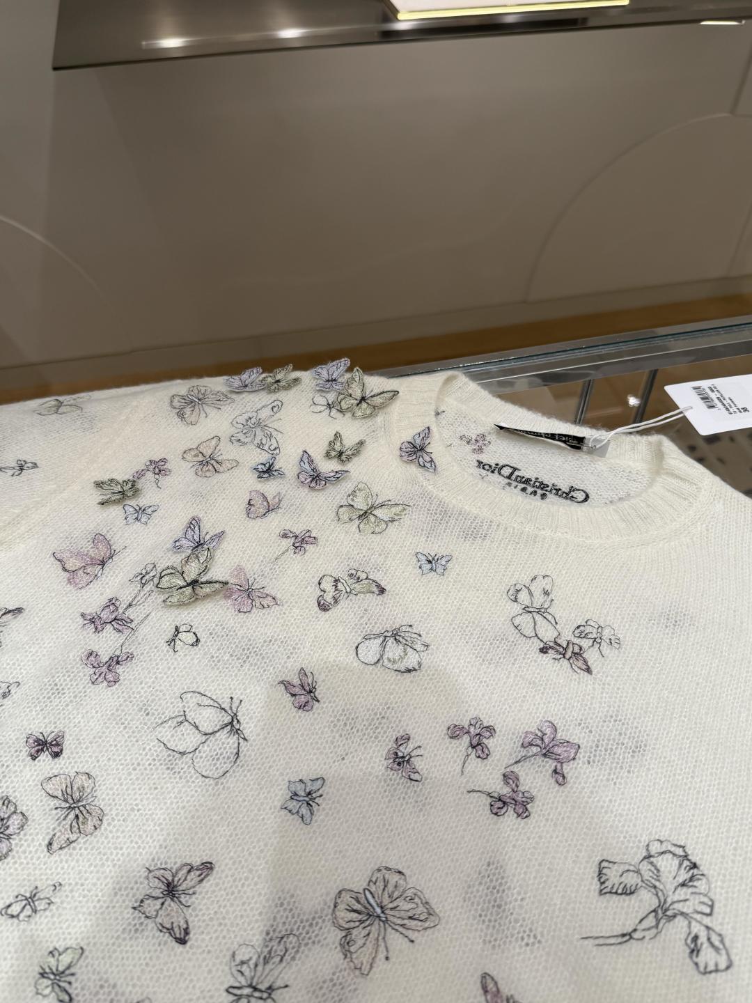 260315 New spring-autumn style white butterfly-shaped sweater