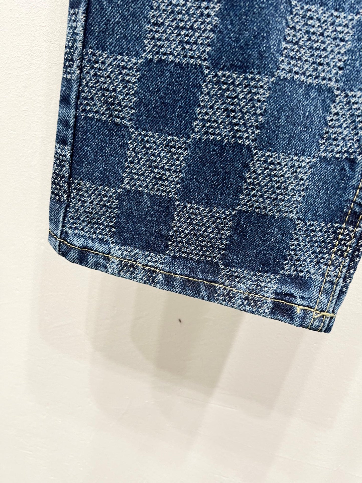 260323 New high-quality checkered denim trousers