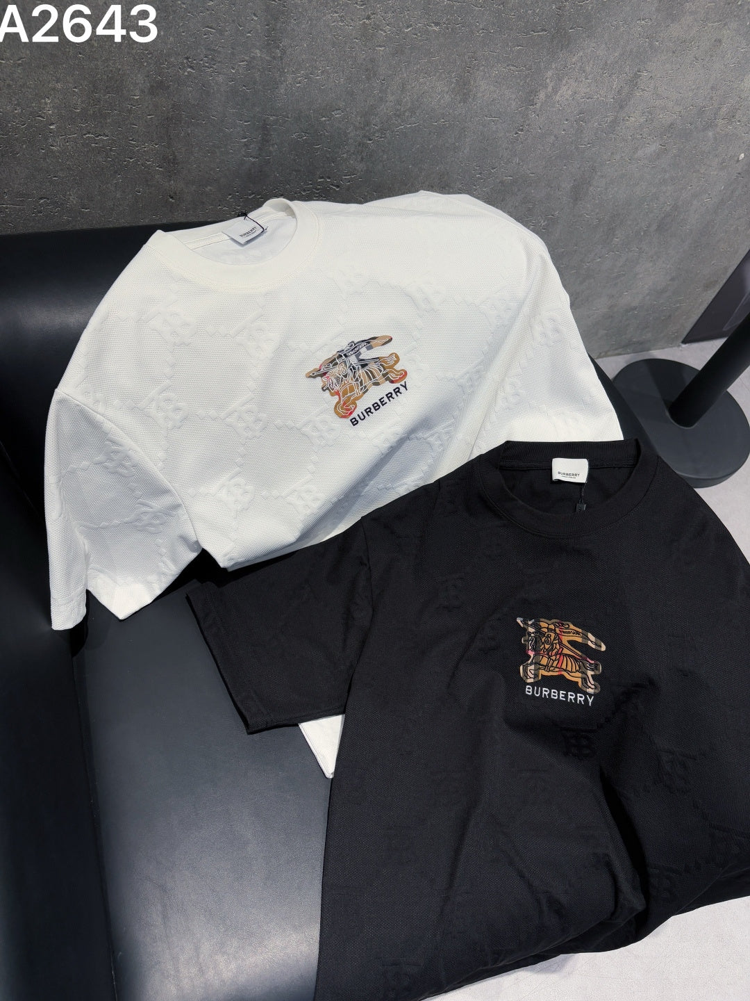 260428 New high-quality custom-made fabric embroidered T-shirt