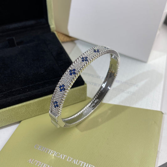 260610 New four-leaf clover diamond-set sapphire bracelet