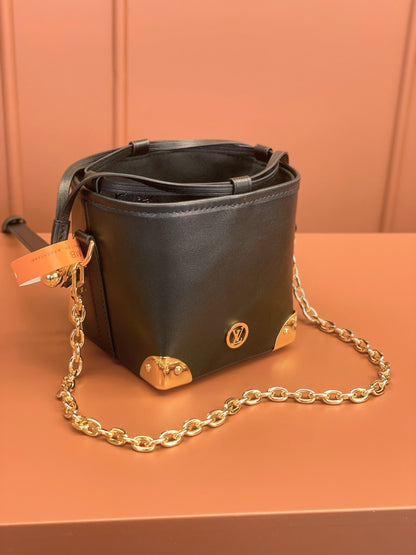 0528 Wallets and Small Leather Goods