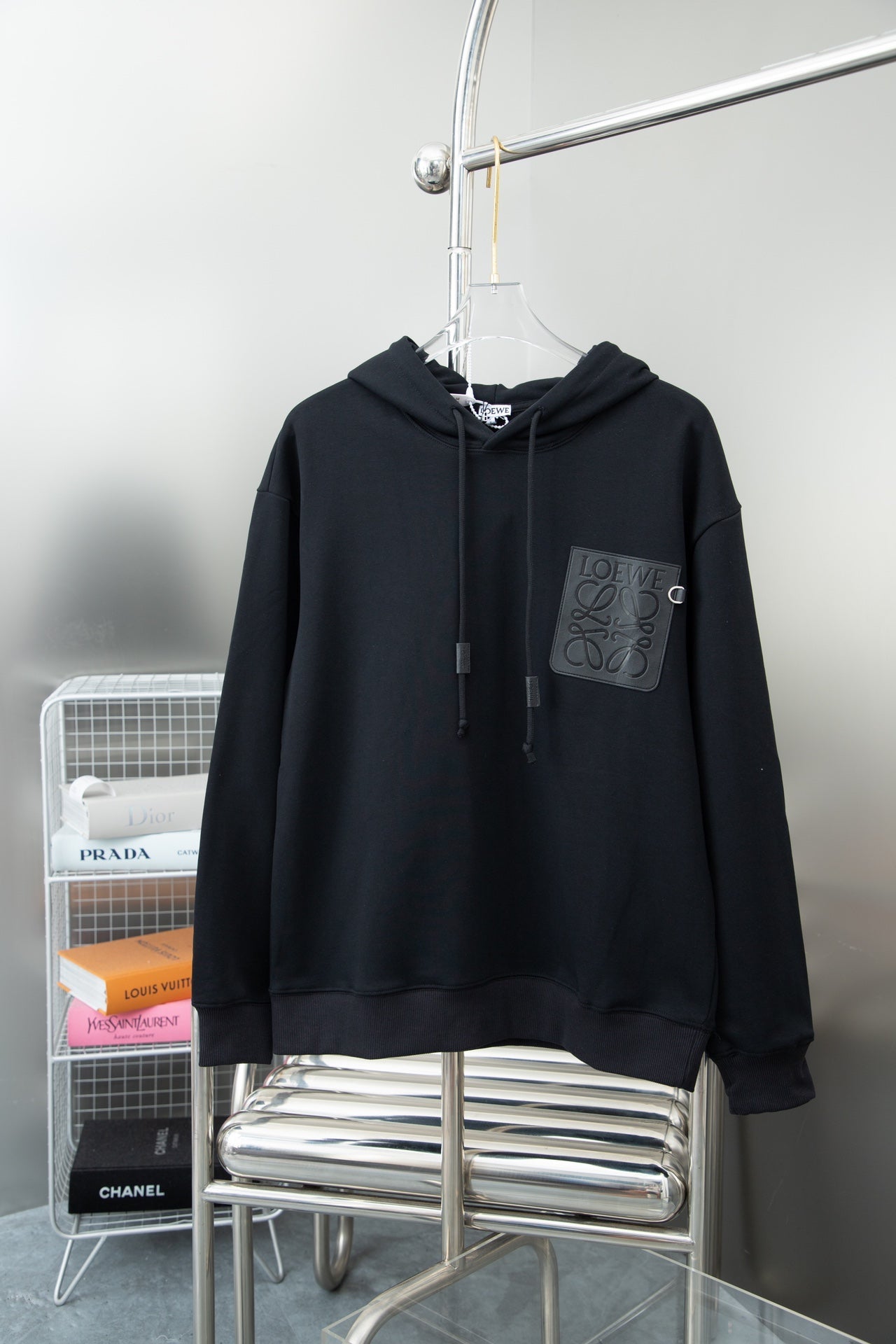 0818 Classic, durable hoodie