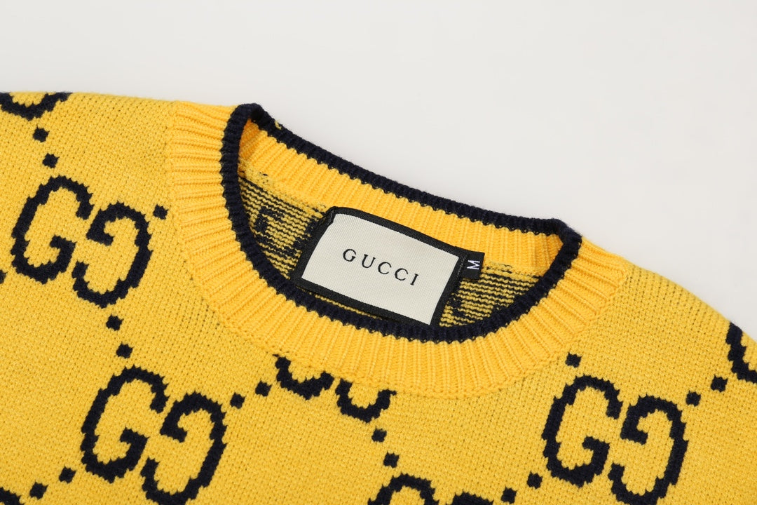 0909 New alphabet jacquard crew-neck sweater