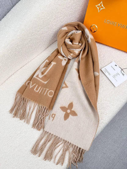 0925 Classic Soft and Comfortable Scarf