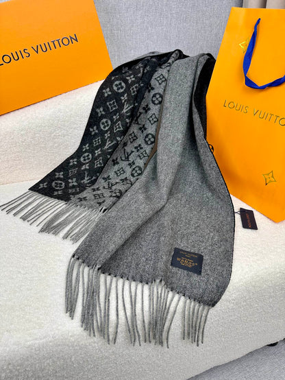 1002 Classic Soft and Comfortable Scarf