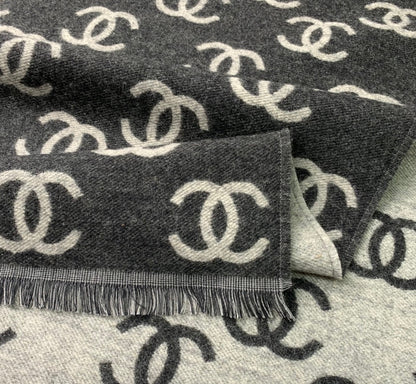 1002 Classic Soft and Comfortable Scarf