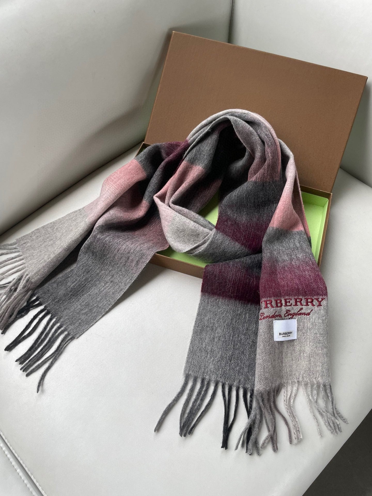 1002 Classic Soft and Comfortable Scarf