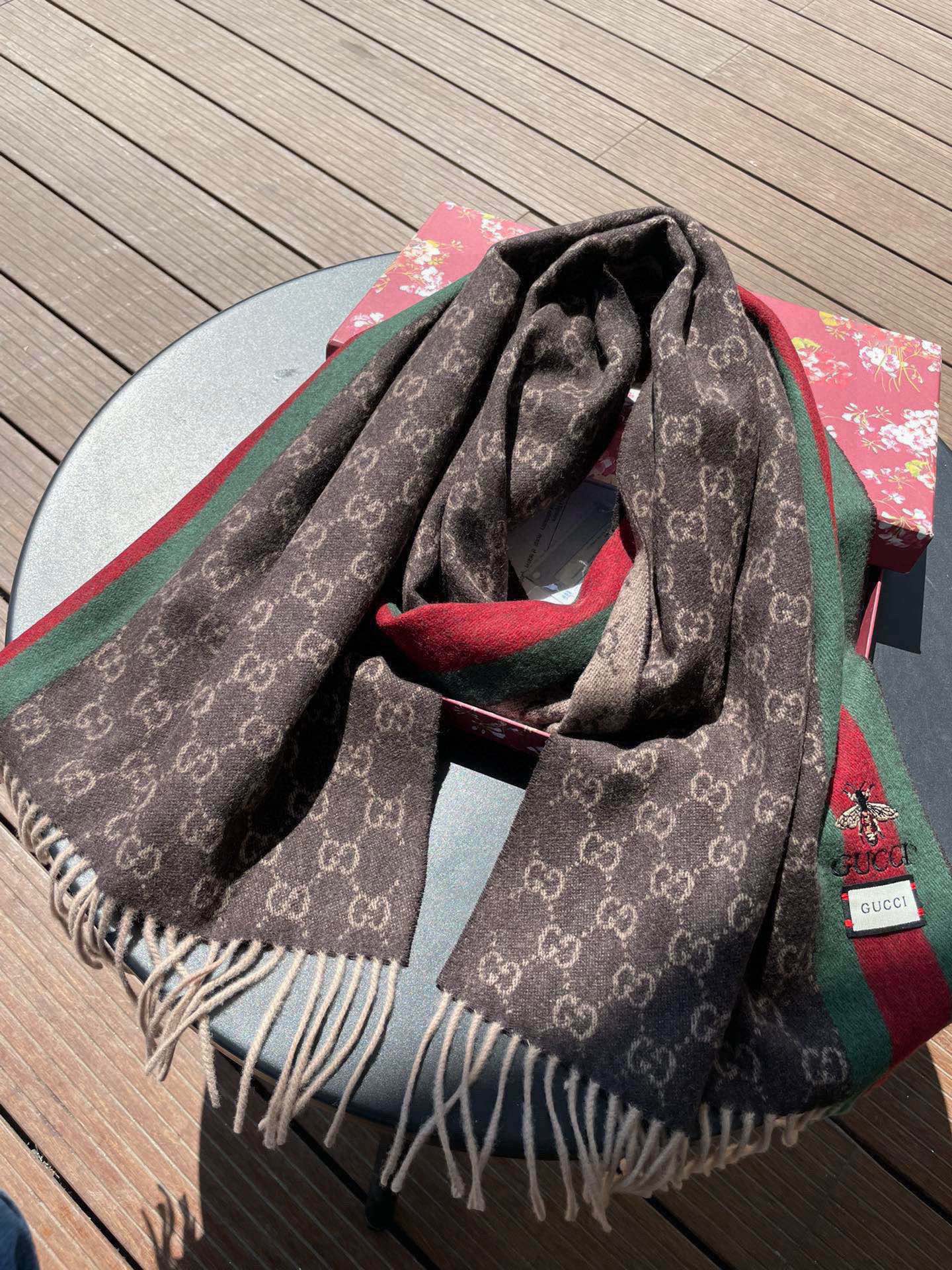 1002 Classic Soft and Comfortable Scarf