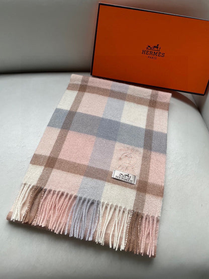 1002 Classic Soft and Comfortable Scarf