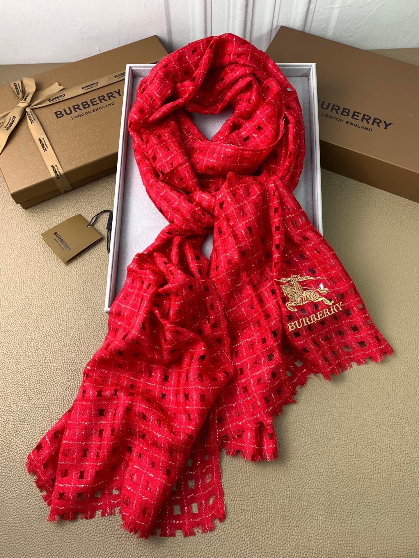 1007 Exquisite delicate soft skin scarf