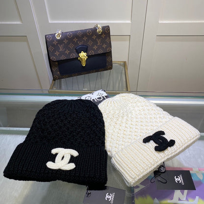 1007 Exquisite high quality knitted hat