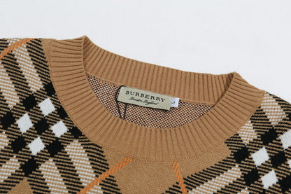 1014 Classic durable wool knit sweater