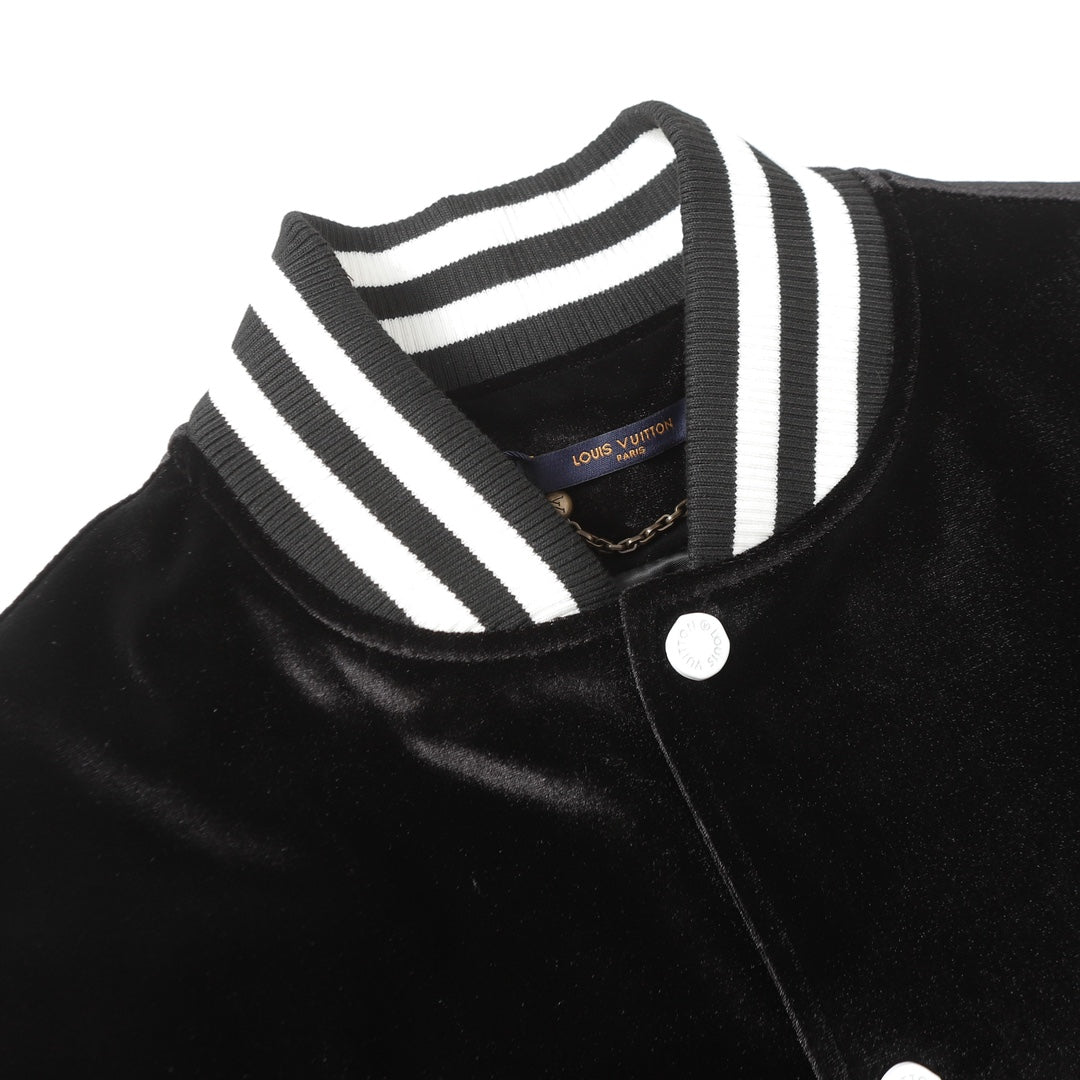 1102 New high quality black classic baseball jacket