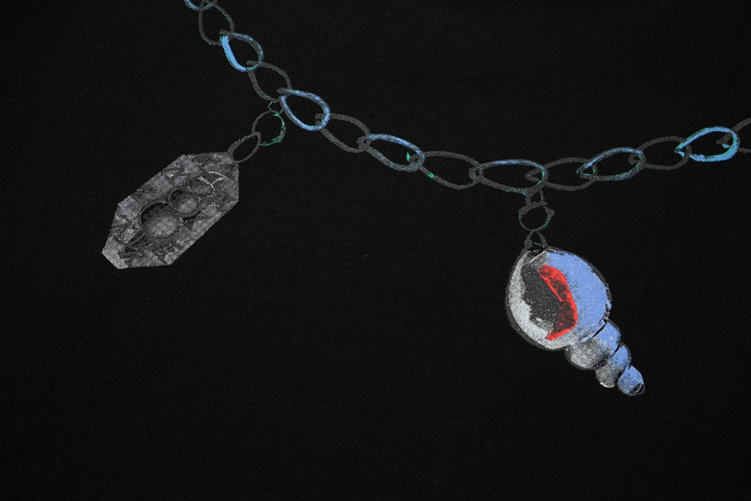 1203 New necklace hand printed T-shirt