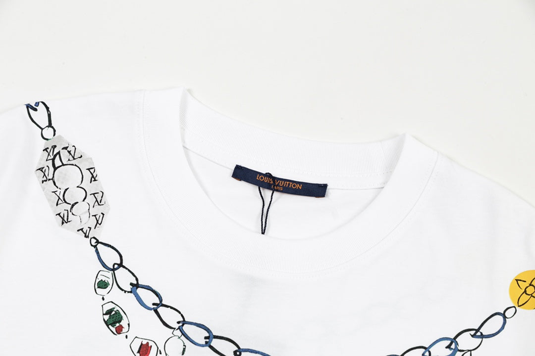 1203 New necklace hand printed T-shirt