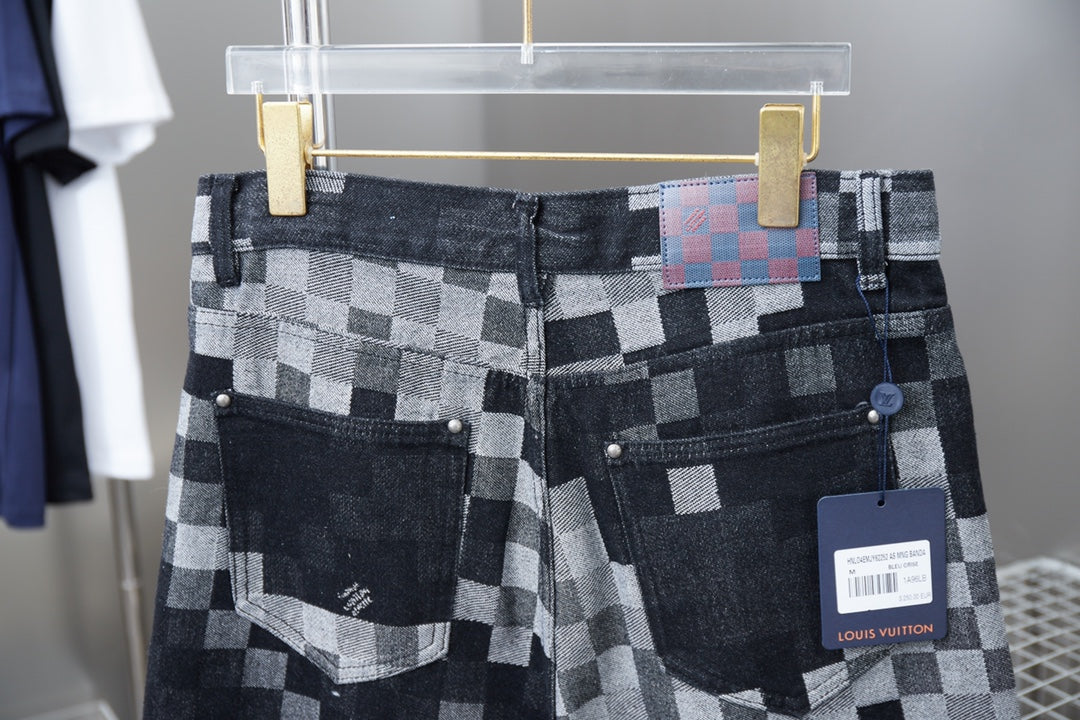 250404 New high-quality checkered denim feature shorts
