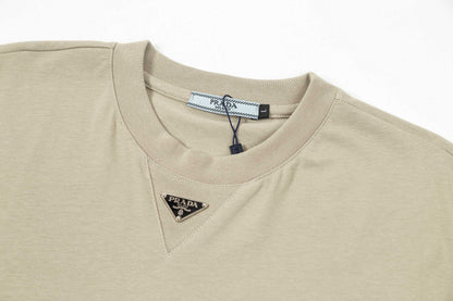 250404 New high-quality classic triangular logo T-shirt