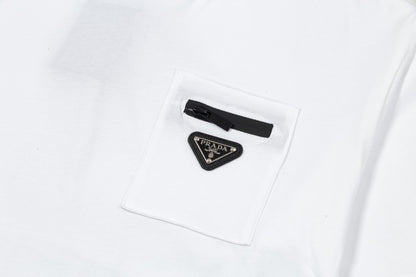 250408 New high-quality metal triangular label casual T-shirt