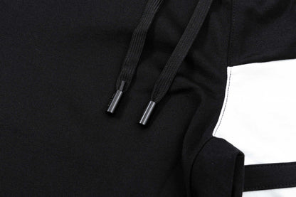 250408 New high-quality metal triangular label characteristic knitted shorts