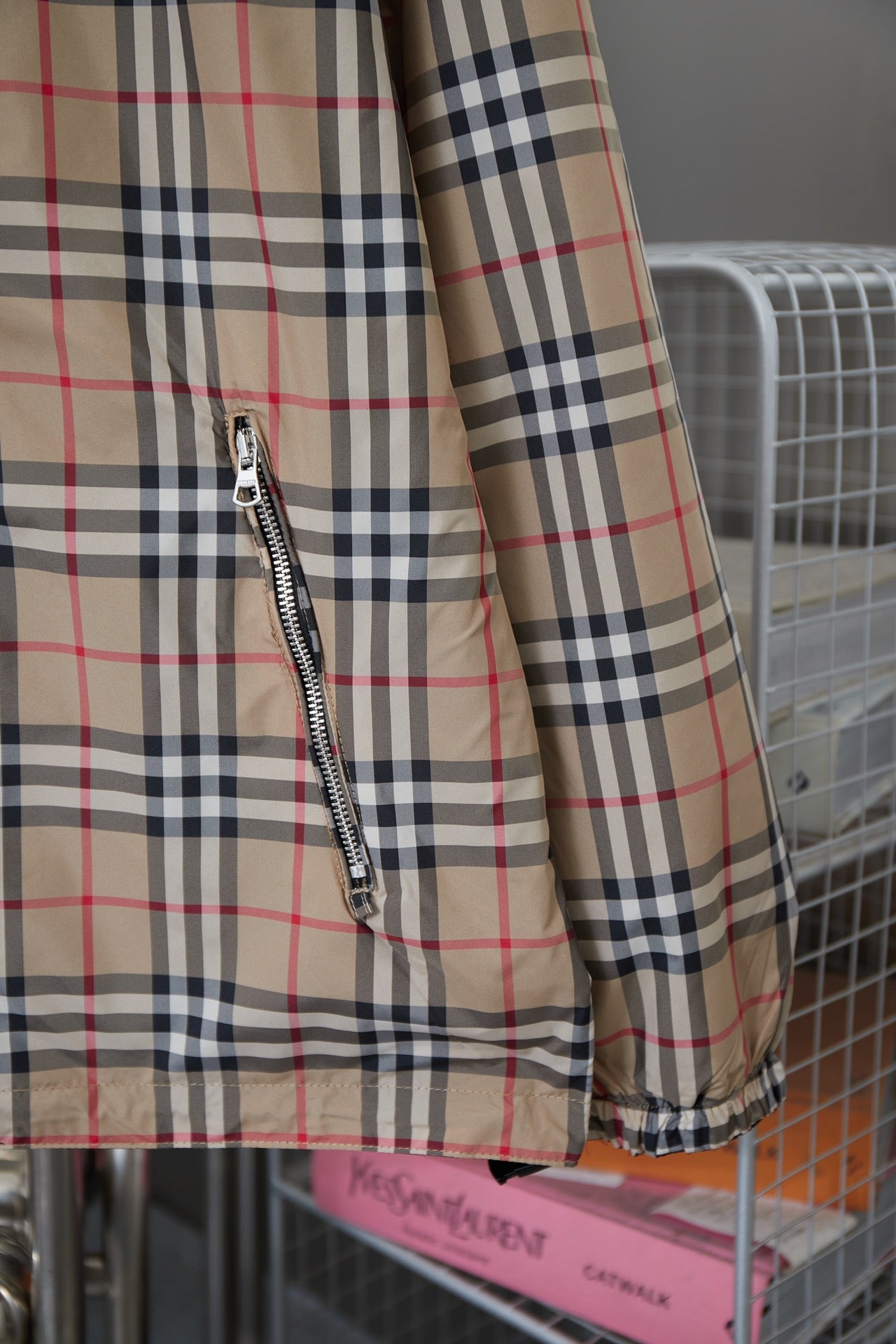 250408 New high-quality double-sided checkered jacket