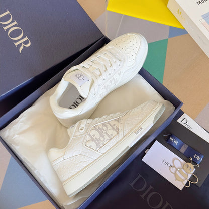 250415 New top-quality rest sports shoes and sneakers