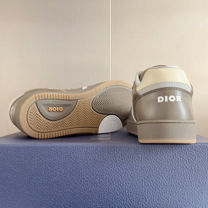 250415 New top-quality rest sports shoes and sneakers