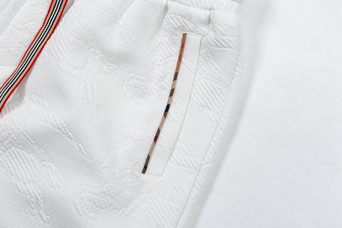 250408 New high-quality embroidered knitted shorts